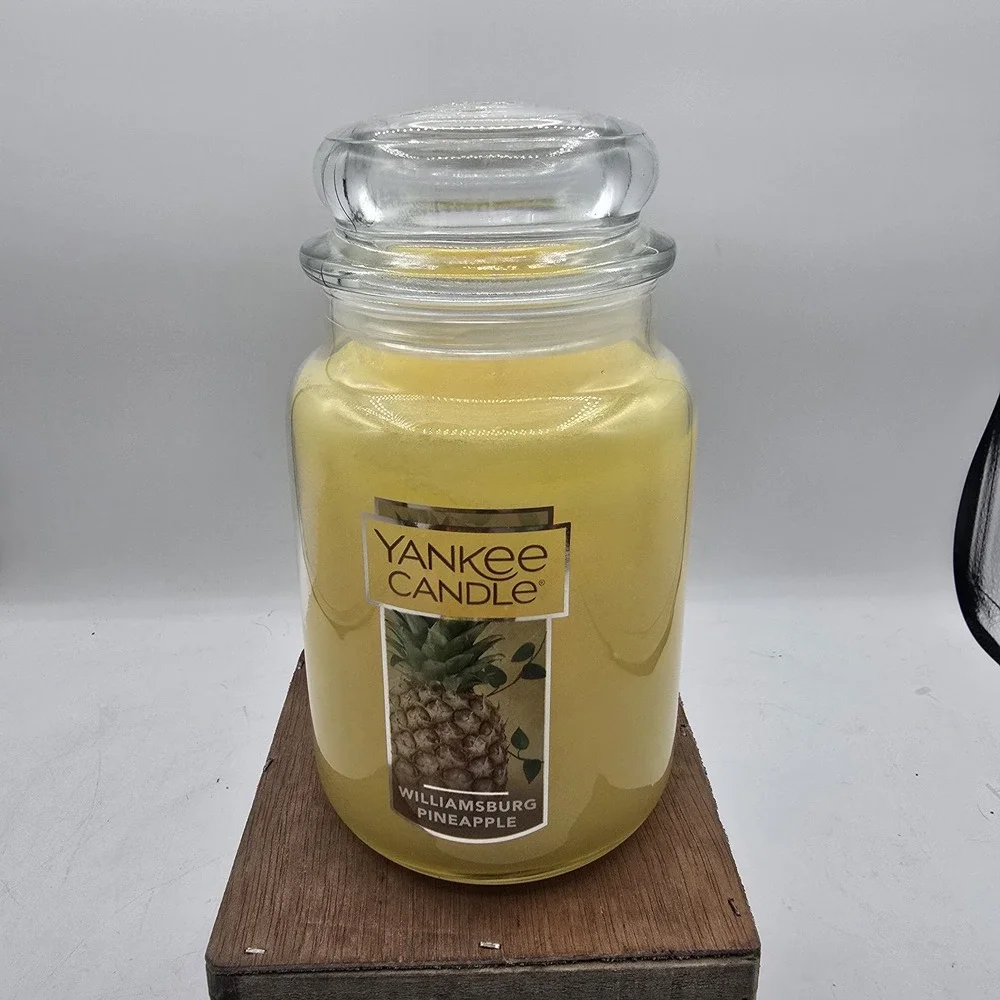 NEW Yankee Candle Williamsburg Pineapple Large Jar - NEW  - Retired Scent